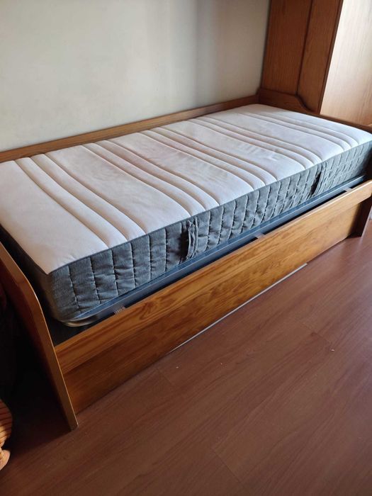 Móvel quarto/estúdio em pinho -  Criança, Jovem ou adulto