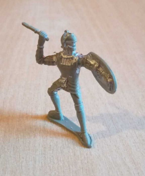 Figurka Rycerz wys. 6cm
