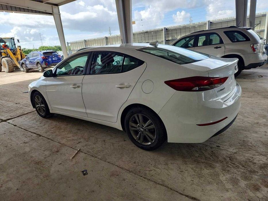 Hyundai Elantra SEL 2018
