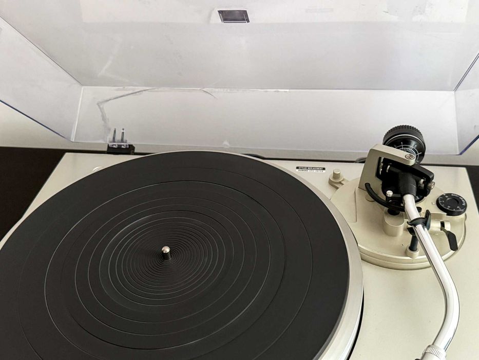 Technics SL-Q2 Direct Drive Turntable / Gira-Discos