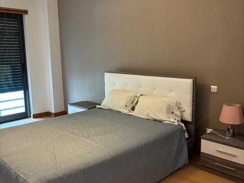 Quarto suite disponivel c/ serviços incluidos
