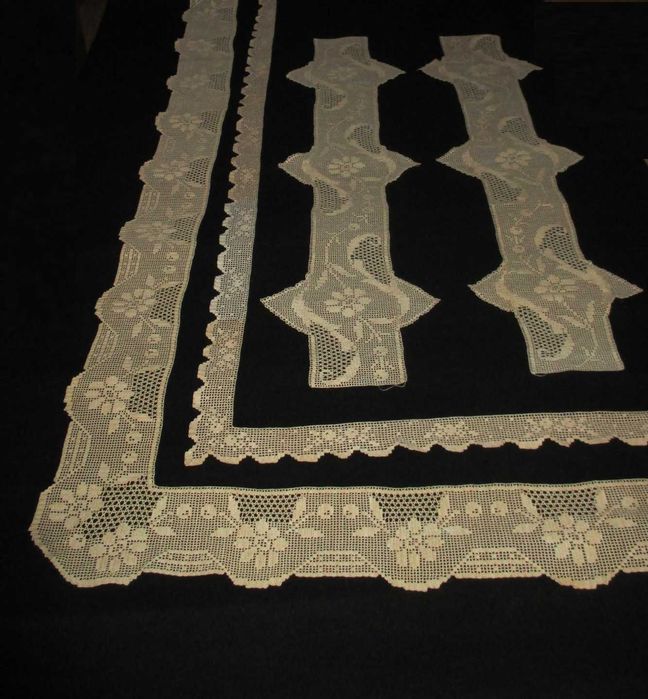 Conjunto de Naperons Rendas Toalhas e Acessórios