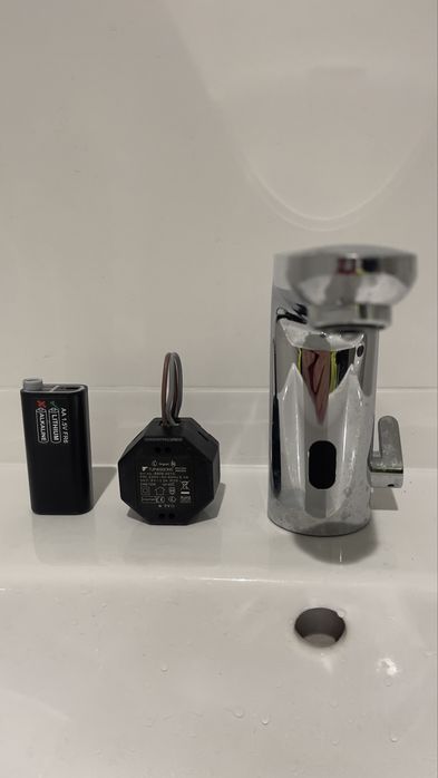 Oras Electra Bateria umywalkowa, 3 V, Bluetooth