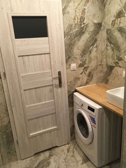Kawalerka w centrum [26m2] - Al. Wyzowolenia