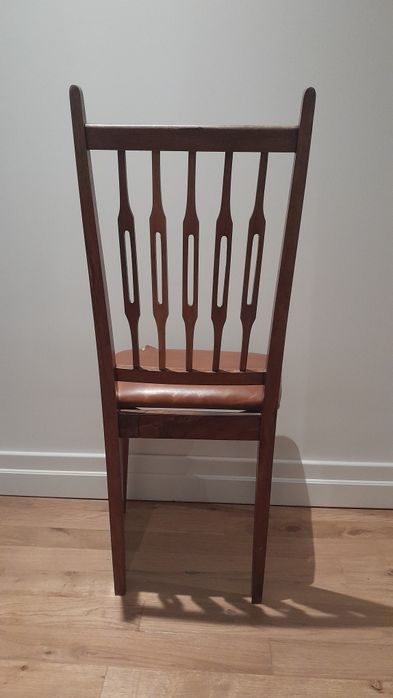 6 Cadeiras vintage anos 70 precisam restauro