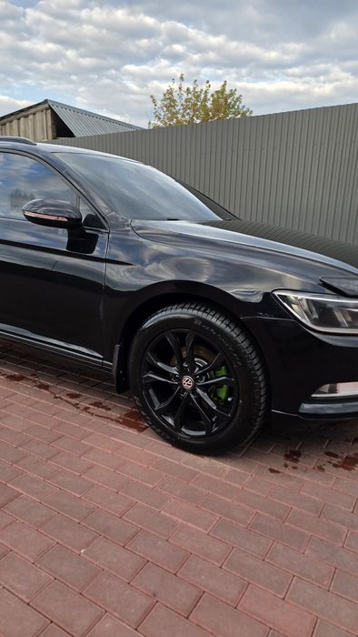 Volkswagen B8 2015 2.0 дизель Автомат Фольксваген