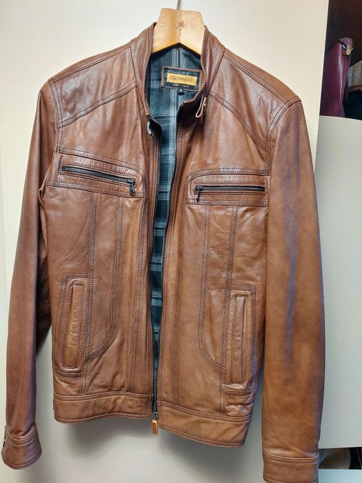 Чоловіча шкіряна куртка