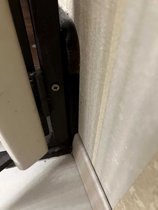 Дитячий бар'єр для сходів