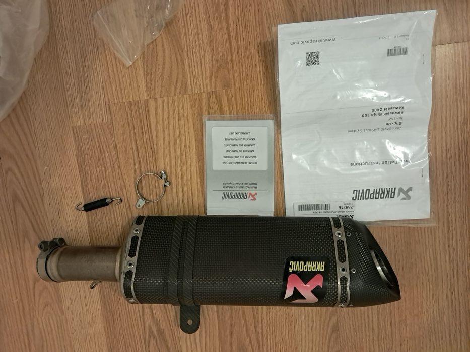 Escape Akrapovic carbono kawasaki ninja 400/z400