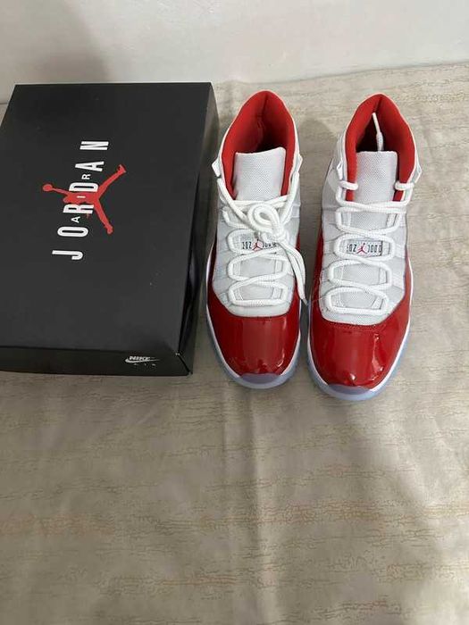 Jordan 11 Retro Cherry r.39