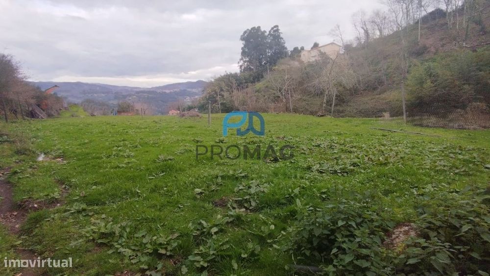 Terreno Rústico com 3.877 m² – Vistas Rio e Serra