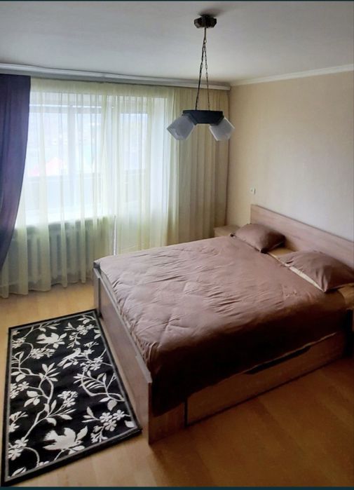 Здам 1 кв центр  міста