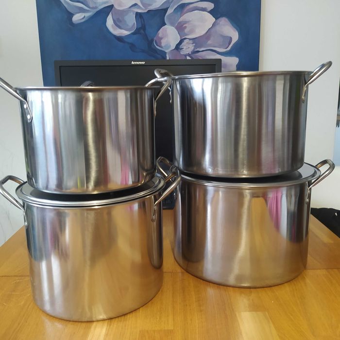 Zestaw fajnych garnków duże romziary 5 8 10 i 12 litrów gaz indukcja