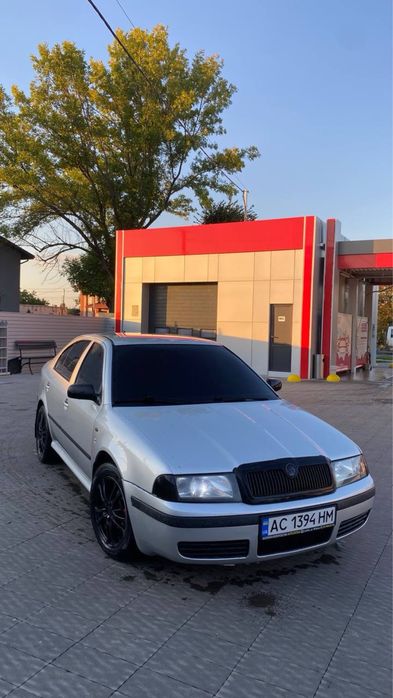 Skoda Octavia tour 1.6 mpi