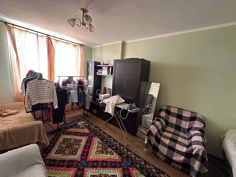 Продажа 1ком.кв.37кв м.Деснянский р-н.ул.Драйзера 40