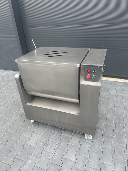 Mieszałka do mięsa 200 L Mieszałka do farszu łopatkowa