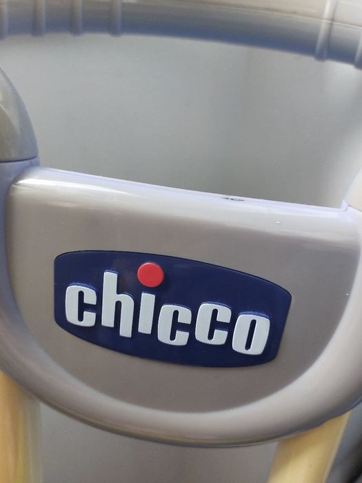 Triciclo andador CHICCO