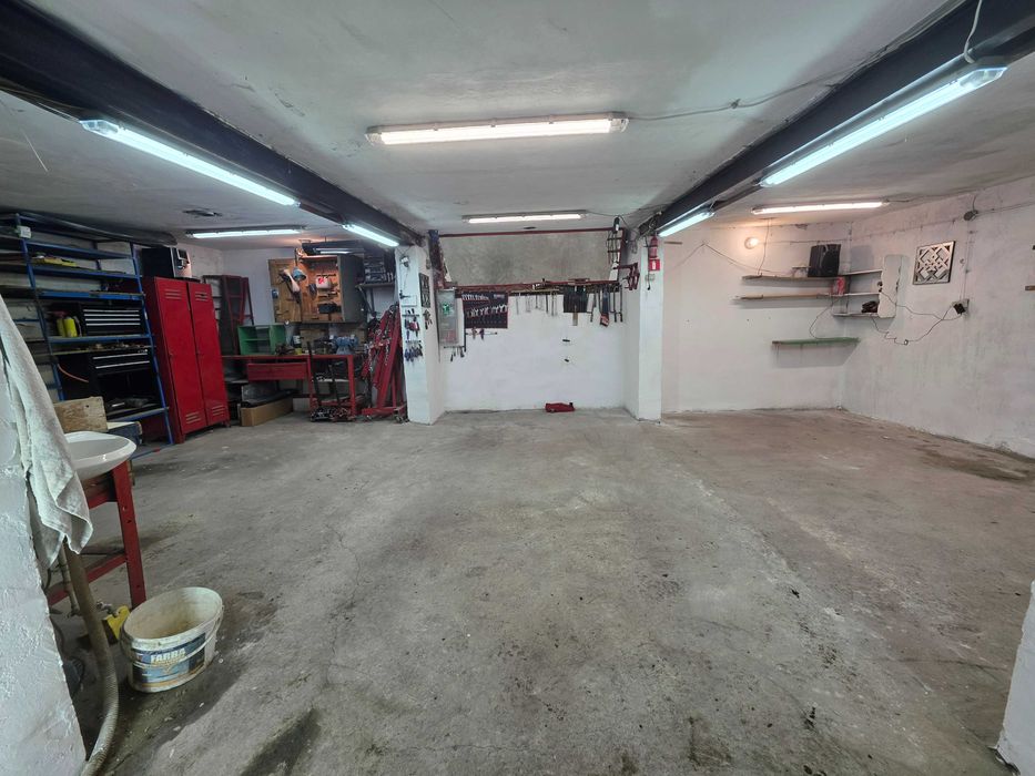 Garaż Warsztat Magazyn 45m² wynajem mechanik detaling Prąd Woda