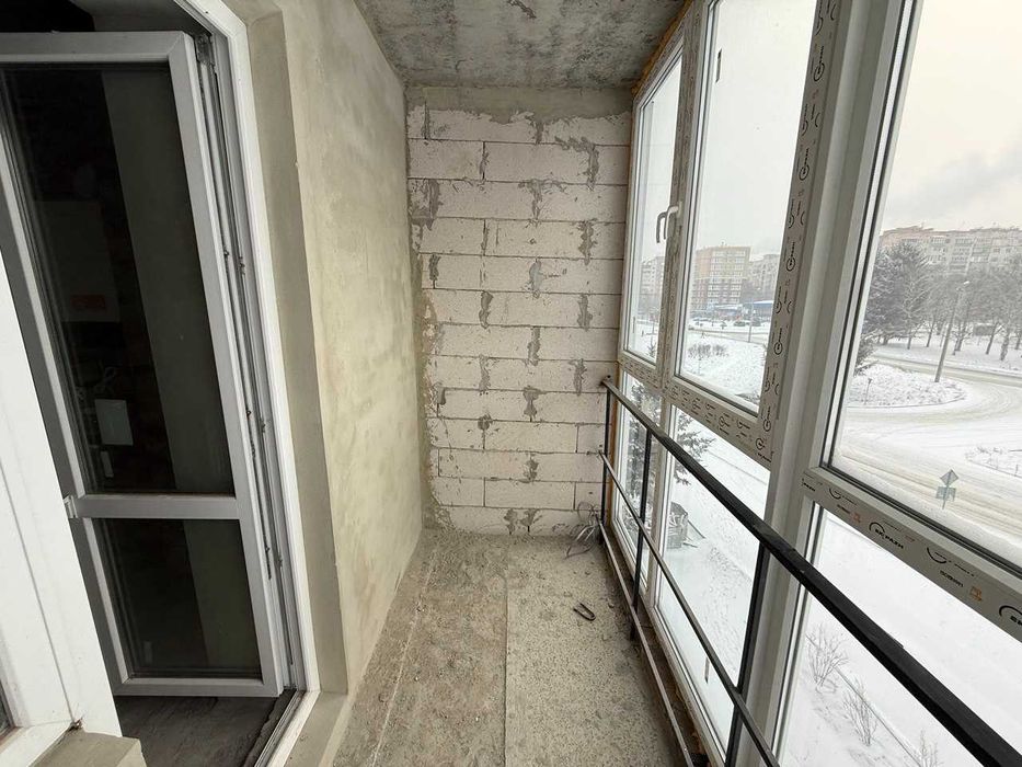 Однокімнатна квартира в новобудові!! Район Сади-1!!