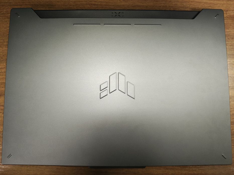 Ігровий ноутбук Asus TUF Gaming FA507NU-LP101 R5-7535HS RTX4050 НЕСПРАВНИЙ ПРОЦЕСОР