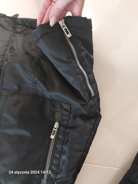 Kurtka zimowa parka czarna XS Cropp