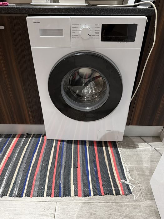Maquina de lavar 4 meses de uso sansung,aspirarador boch 28V, airFrye,liquitificador