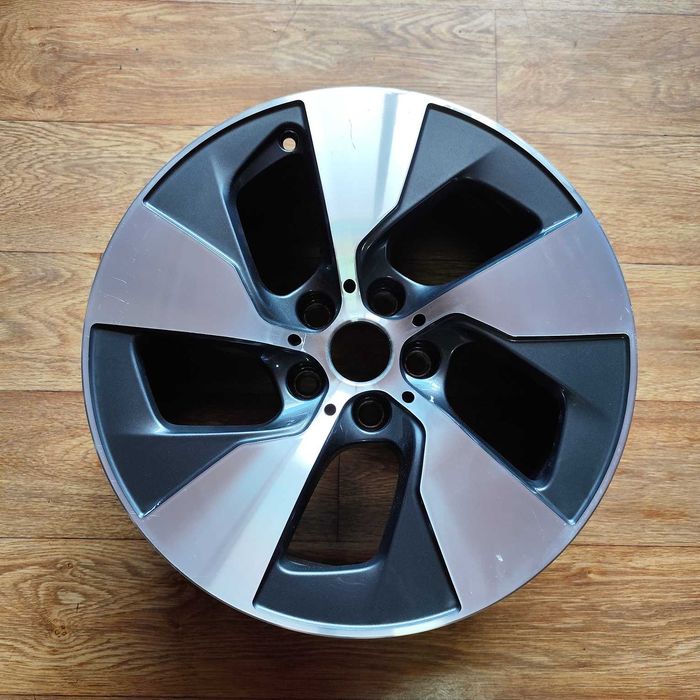 R17 7.5j оригінал BMW 5 G30 G31 7 G11 G12 стиль 645 диски бмв 5*112