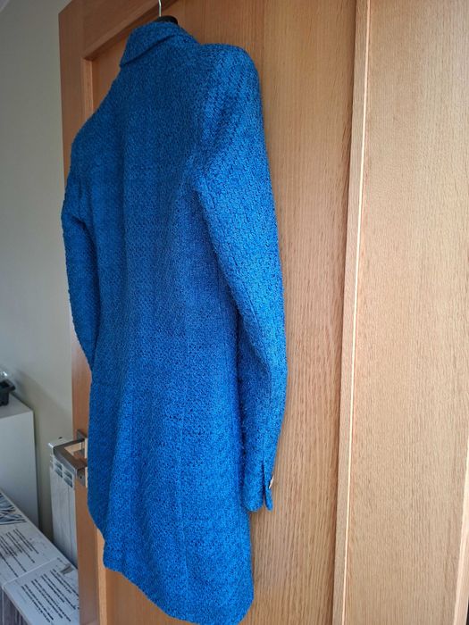 Blazer comprido tecido estruturado Zara