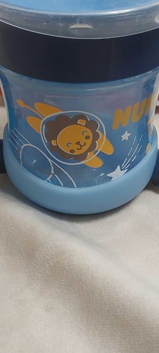 NUK Magic Cup Night kubek z uchwytami 6m+ 160 ml