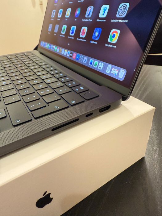 MacBook Pro 14" M4 16GB 512GB SSD