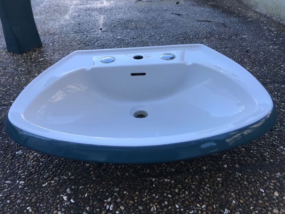 Lavatório de casa de banho completo azul esverdeado vintage