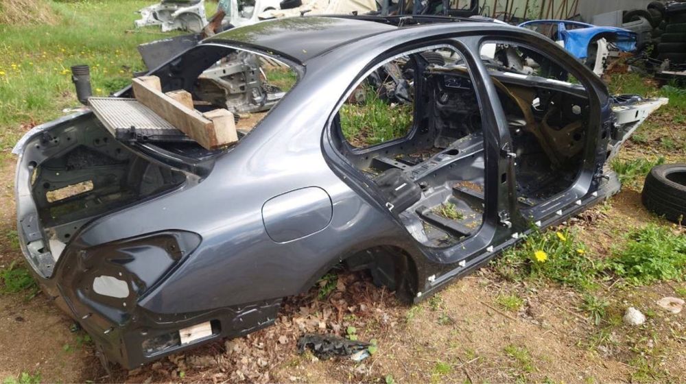 Mercedes W213/205Кузов, четверть , порог , стойка , крыло
