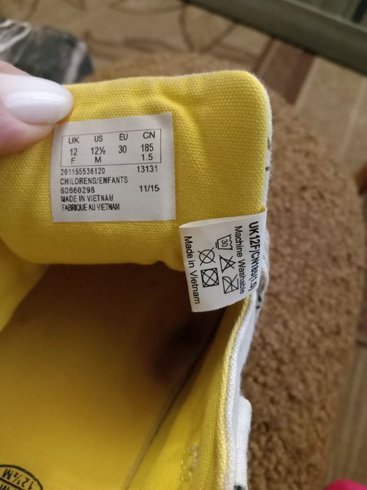 Кросівки для дівчинки