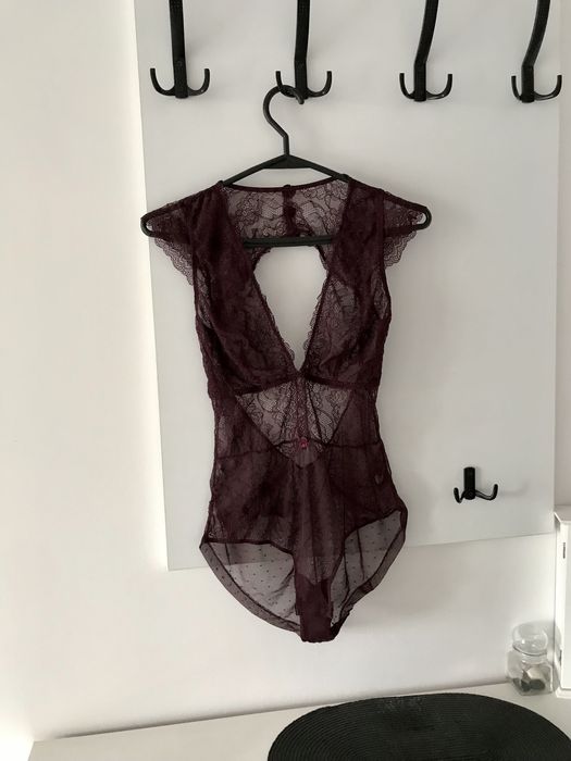 Body damskie koronkowe / bielizna koronkowa M