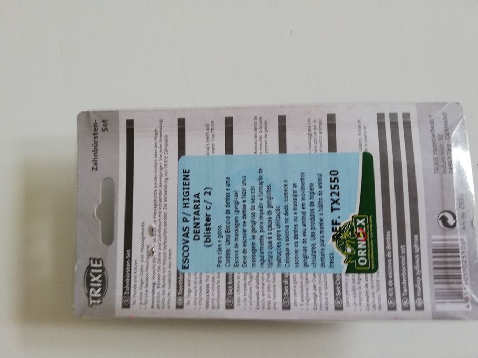 Capa de chuva  para cachorro/ escova de dentes