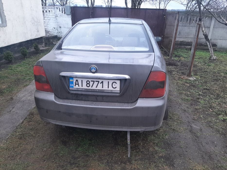 Продам  срочно  авто Geely CK 2011