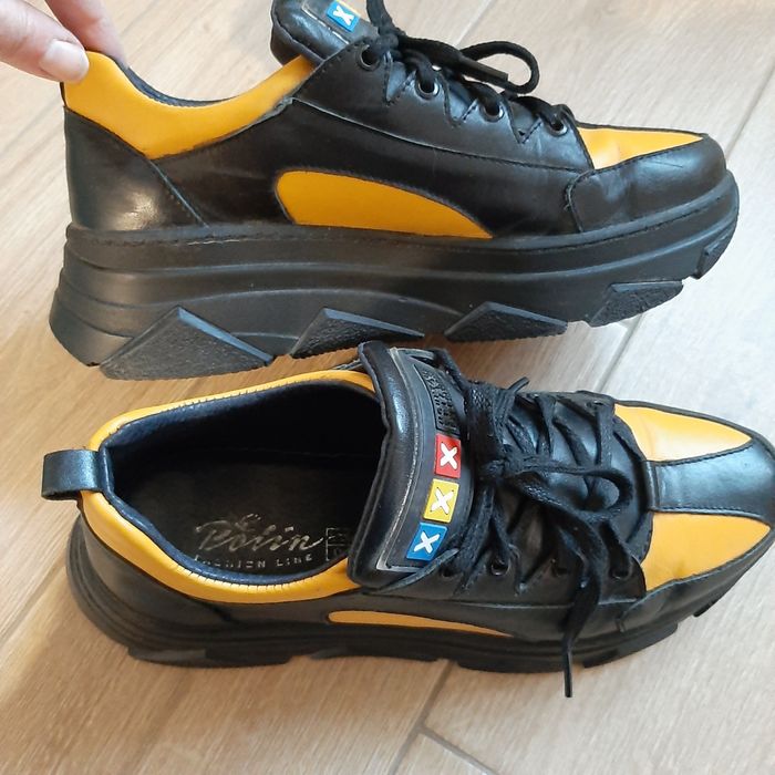 Стильні шкіряні кросівки чорно-жовті 37 р.