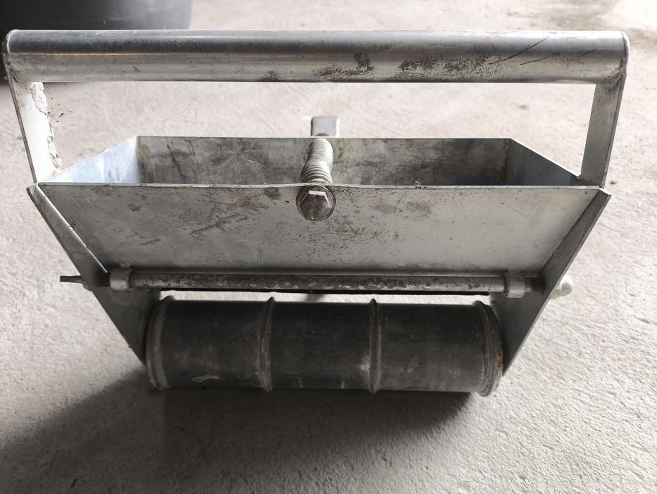 Wałek murarski do zaprawy kleju POROTHERM Wienerberger 30 cm