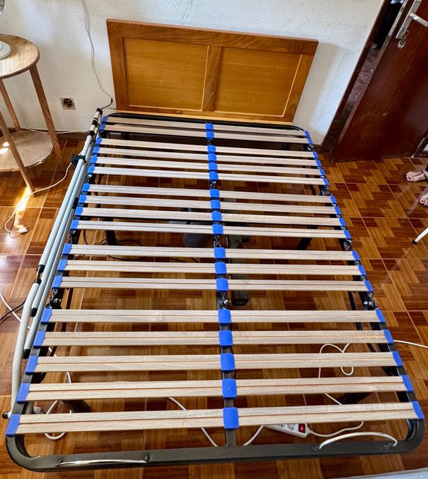 Cama articulada elétrica com comando + colchão