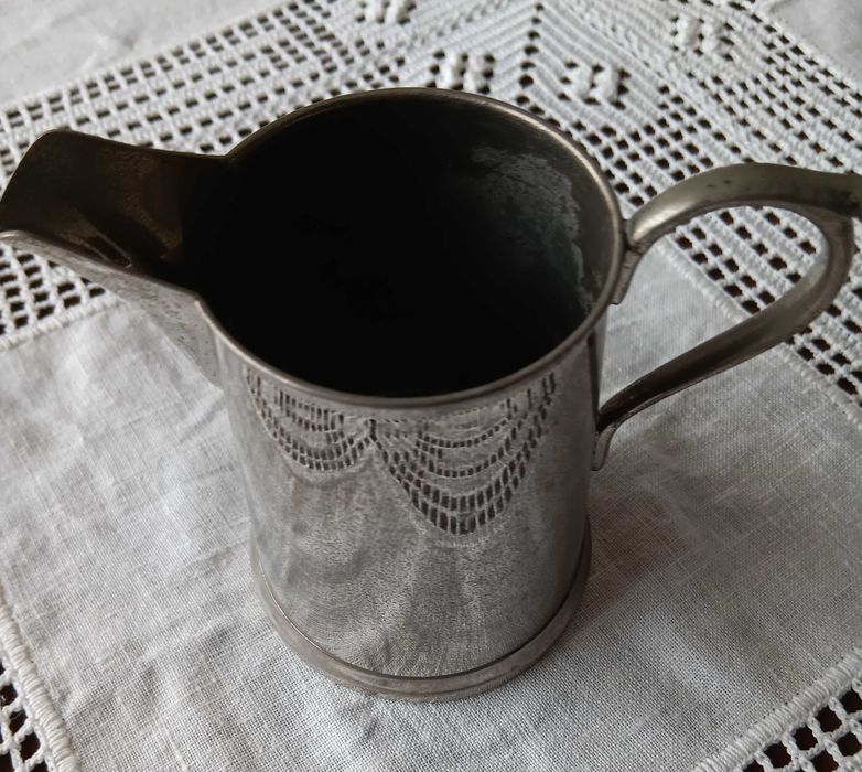 Cafeteira pequena  antiga