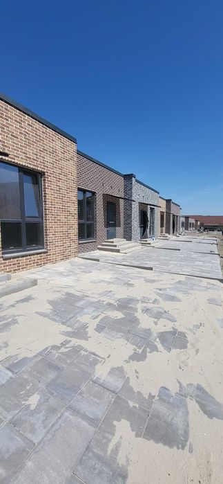 Готовий таунхаус з газом, на ділянці 1,5 соток