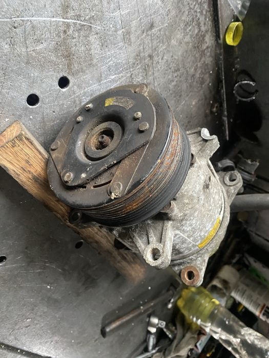 Компресор кондиціонера 1.4 VW Golf 4 6580326 фольксваген гольф 4