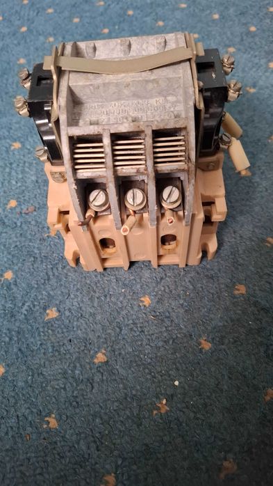 Stycznik ST-4Z 63A 660V cewka 380V 3szt.