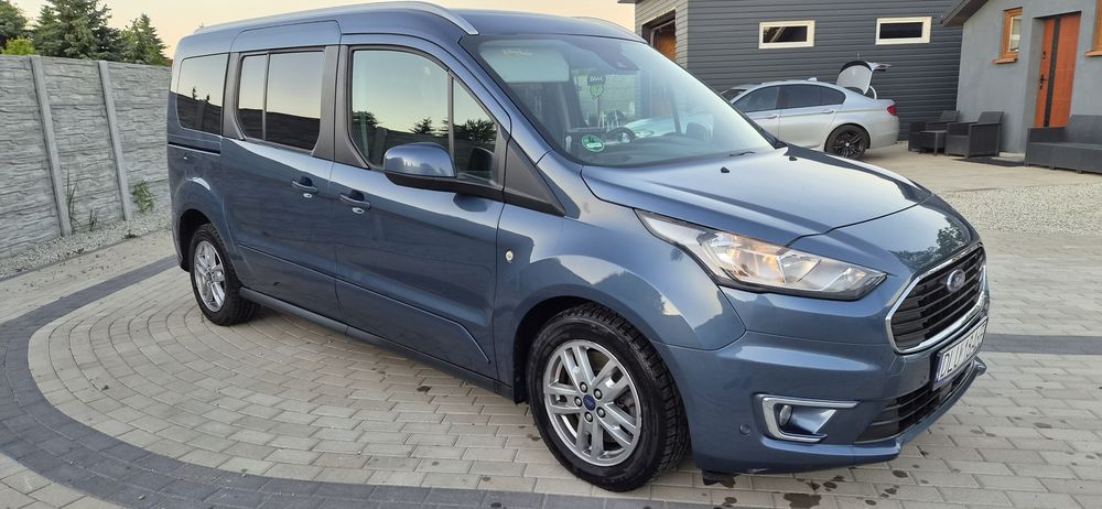 Ford Tourneo Connect Titanium GRAND 7os 1.5 tdci zadbany