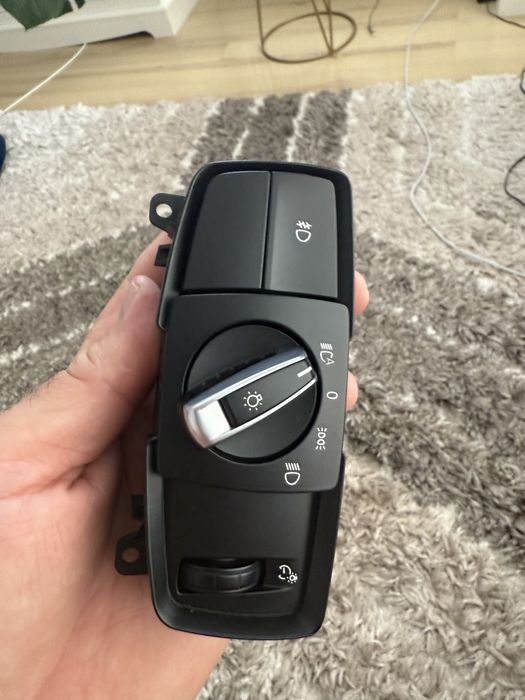 Włacznik świateł BMW x5 F15