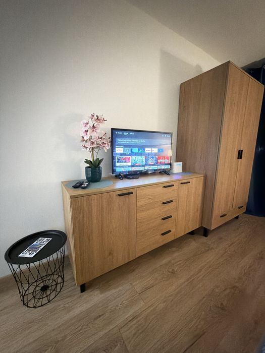 Apartmanet w centrum z balkonem! Darmowy parking! Na doby! 1-2 osoby!
