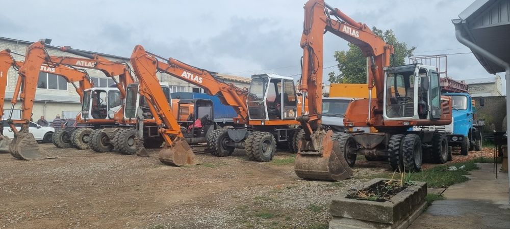 Послуги Екскаватора,самоскидів