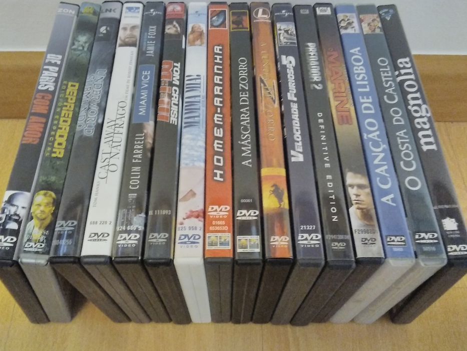 Dvd,s em lotes de 12 (à escolha)