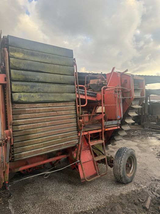 Grimme LK650 Maquina colher batatas