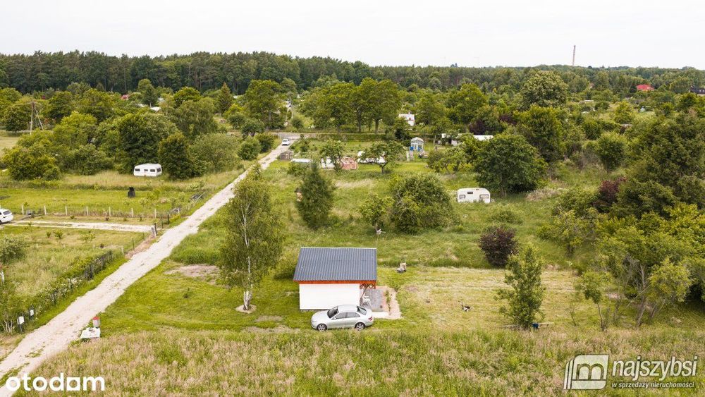 Białogard - działka ROD 760 m2 z murowaną altaną !